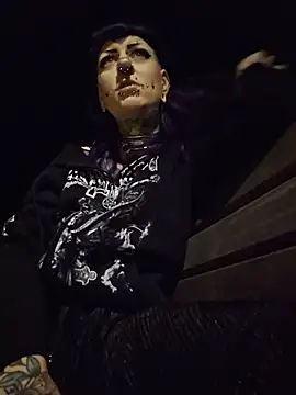 Purple_Coffin666 🐞 webcam chat