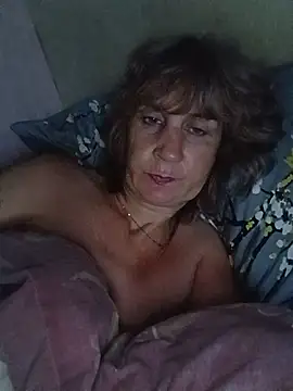 Laura_Kiss webcam