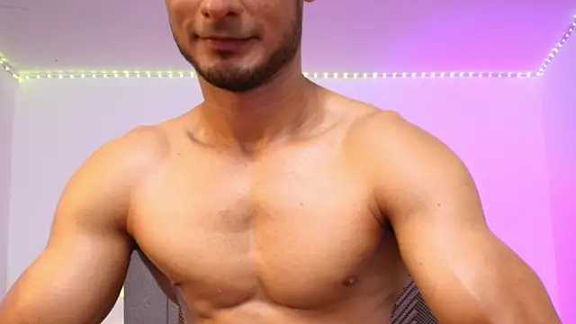 Adonys_Lewis_ webcam