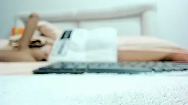 zara_lopez - Zara_lopez's free webcam - UK Sex Cams