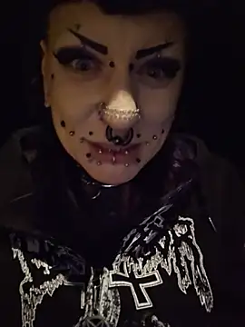 Purple_Coffin666 🐞 webcam chat