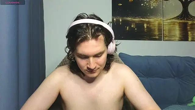 MoreRealAlex webcam