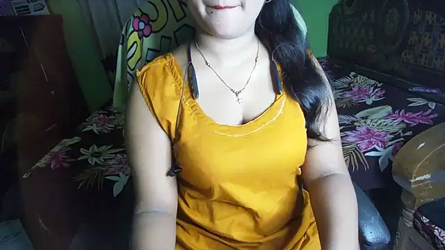 BengaliQueenStar webcam