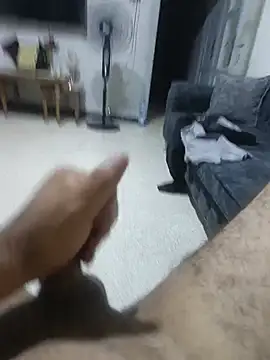 fouad96mo webcam