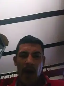 D1ogh0 webcam
