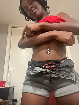 wishwashhy22 live cam on StripChat