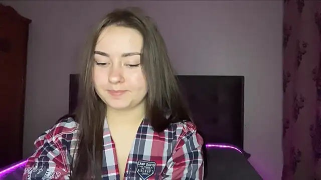 SelenaBrook webcam