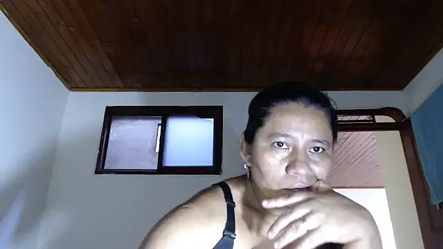 adrixxx38 webcam