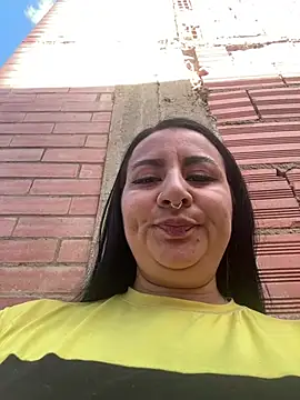Abril_Luv webcam