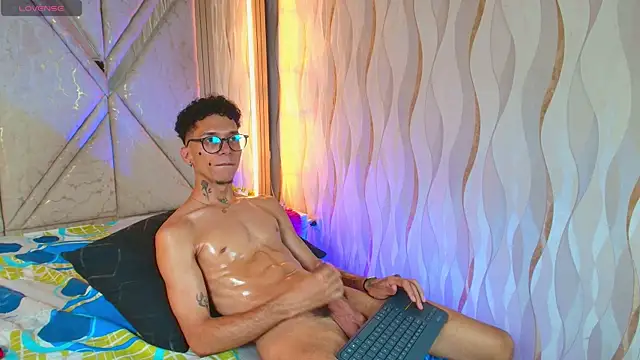 Merlin_2026 live sex cam