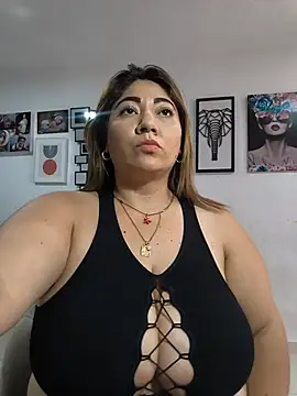 kendra_fire live cam on StripChat