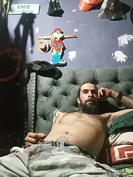 hairy_mannn webcam