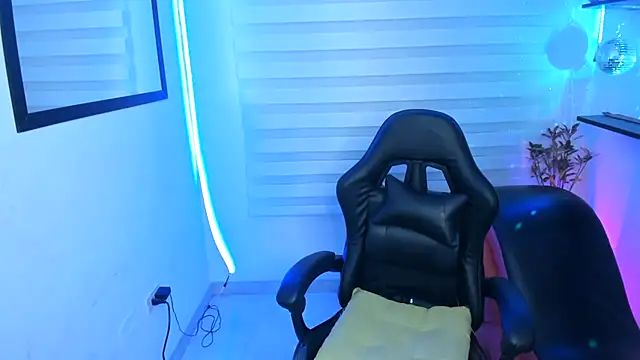 Agatha_Marin webcam