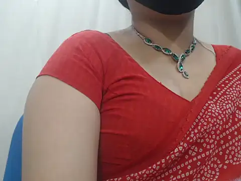 Lovely_Siri_23