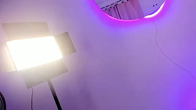 LunoxVelvet webcam