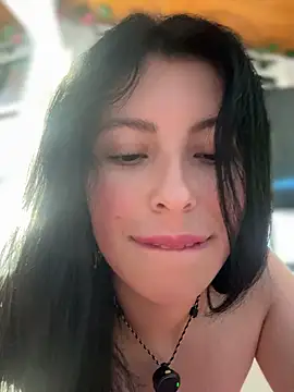 giuliabianchi (F young) - Make me very wet  💦💦💦💦
