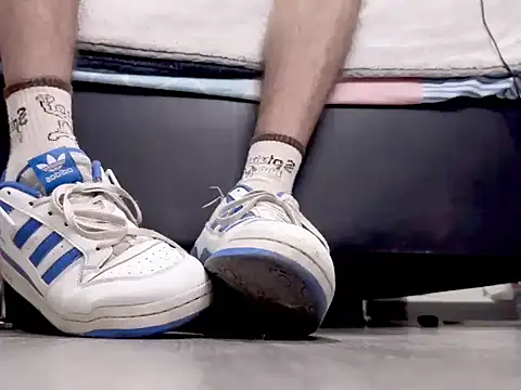 thomass1018 webcam