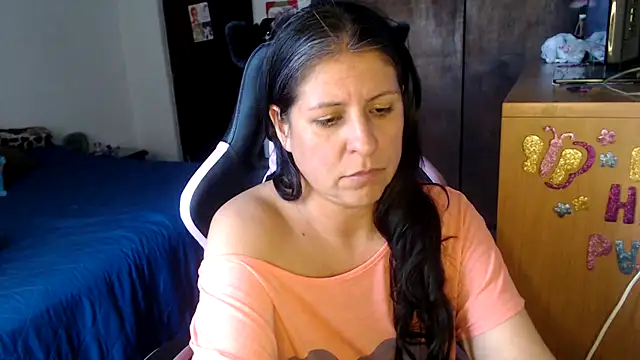 LucifernandaSw webcam