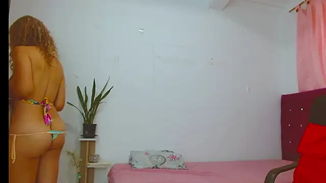 chantalsemenova1 webcam