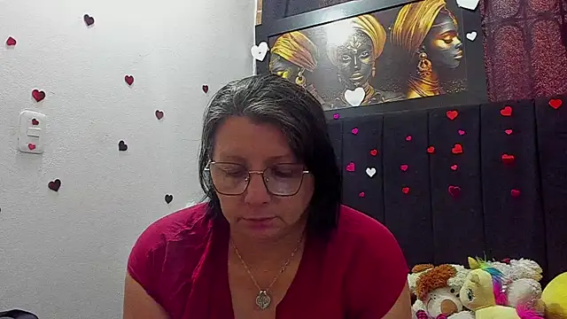 Evaaross_2345 webcam