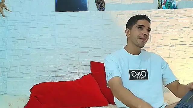 Eliassalvatore_ webcam