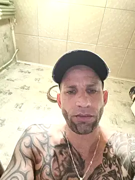 intrig live cam on StripChat