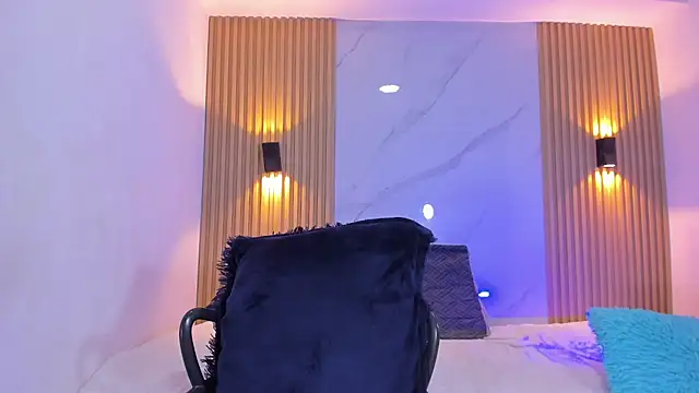 Miss_EmilyStar webcam