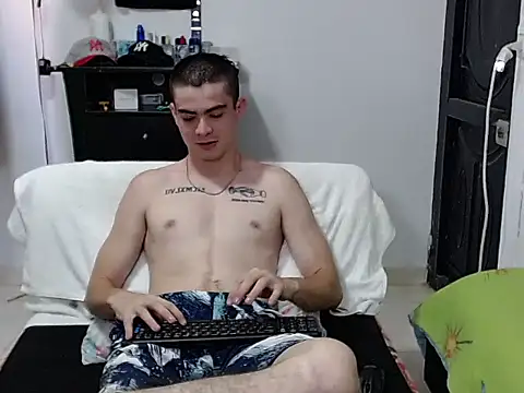 Zac_Efront webcam