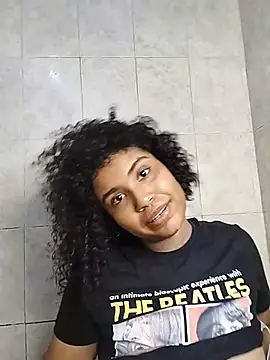Cute_little_fox31 webcam