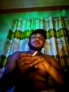 Ratulvideo live cam on StripChat
