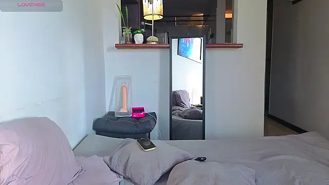 Matiashorney webcam