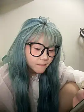 Rocket-Girl live cam on StripChat