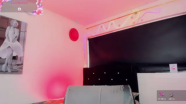 Kendall_hornyy webcam