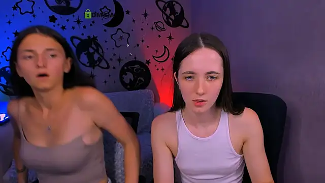 bella_dorn live cam on StripChat