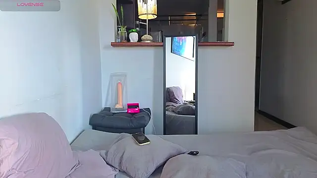 Matiashorney webcam