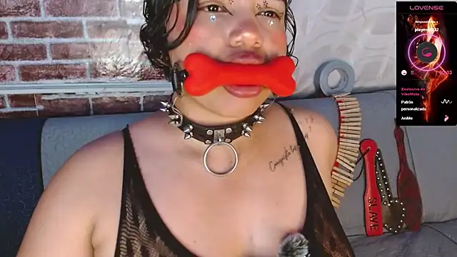 emma_bdsm_ webcam