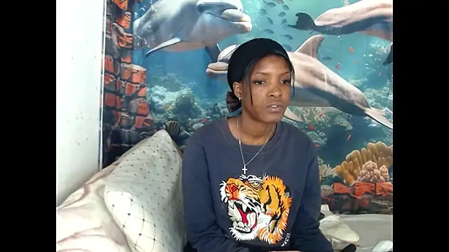 AfricanBarbiee69 webcam