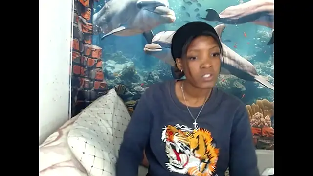 AfricanBarbiee69 webcam