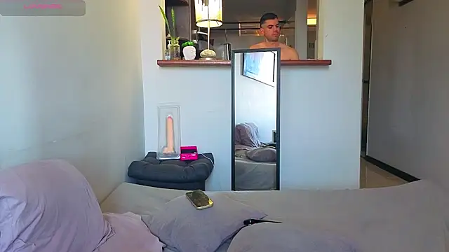 Matiashorney live cam on StripChat