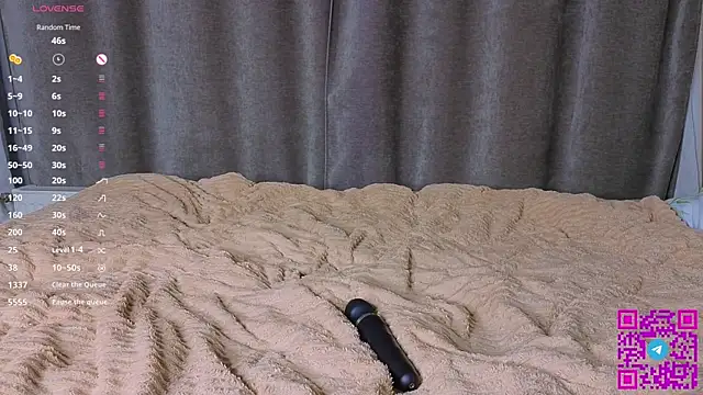 LitellyBella webcam