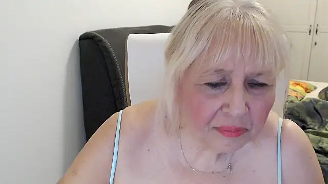 SusiLifeXXX live cam
