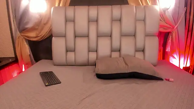 Adrian_Wolf webcam