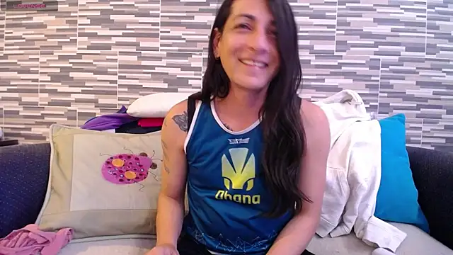 VioletaGomez_Co live cam on StripChat