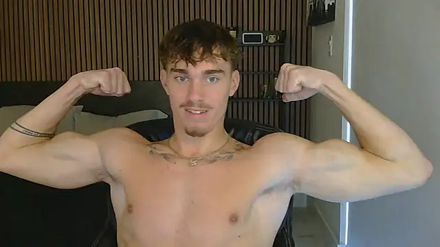 TheNicoRyder's live cam