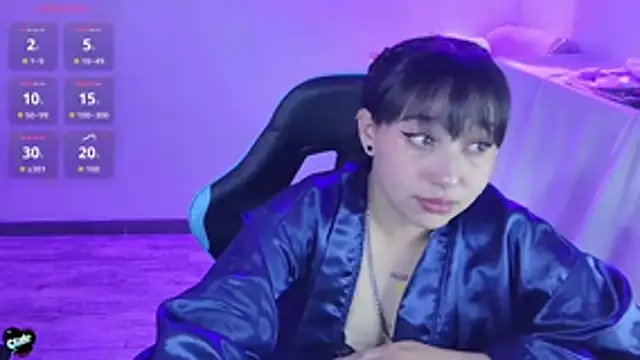 Skarlet_Adams28 webcam