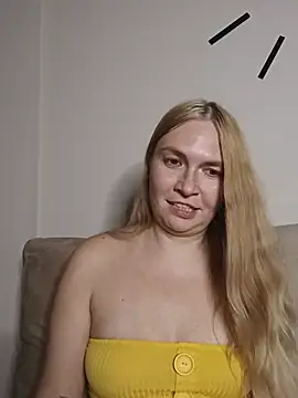 KisaVixen live cam on StripChat