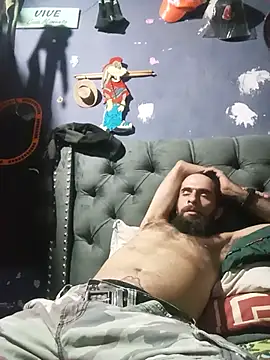 hairy_mannn live cam on StripChat