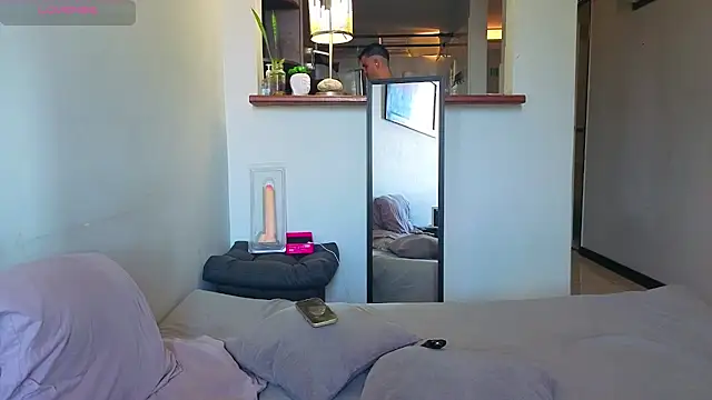 Matiashorney webcam