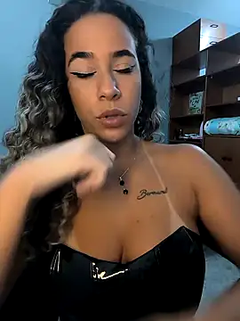 vivianeleoa webcam