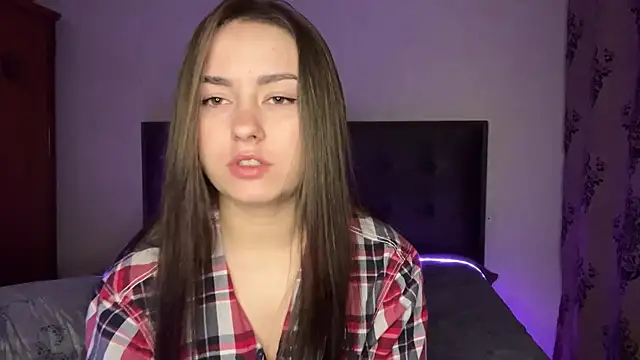 SelenaBrook webcam